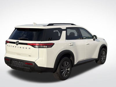 2025 Nissan Pathfinder SV