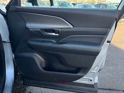 2025 Toyota Grand Highlander Base