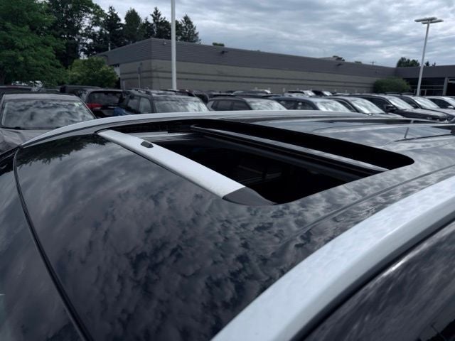 2024 Toyota Highlander Hybrid XLE