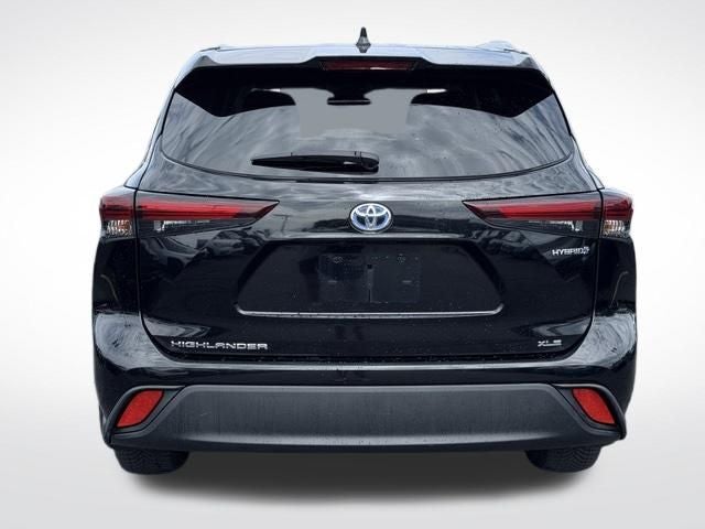 2024 Toyota Highlander Hybrid XLE