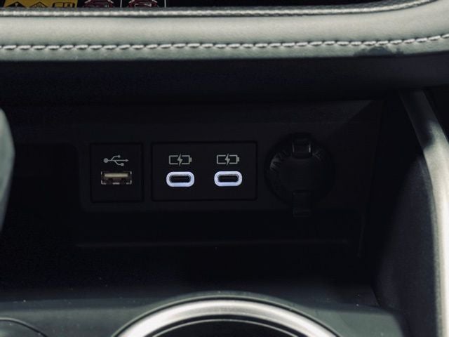 2025 Toyota Highlander Base