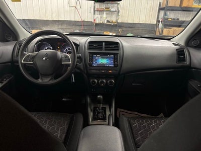 2024 Mitsubishi Outlander Sport Base