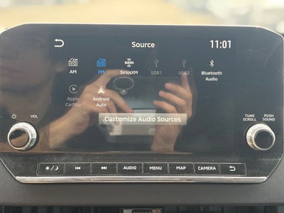 2024 Mitsubishi Outlander Base
