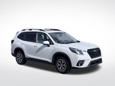2024 Subaru Forester Premium