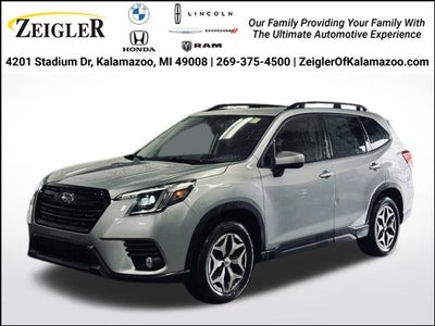 2023 Subaru Forester Premium