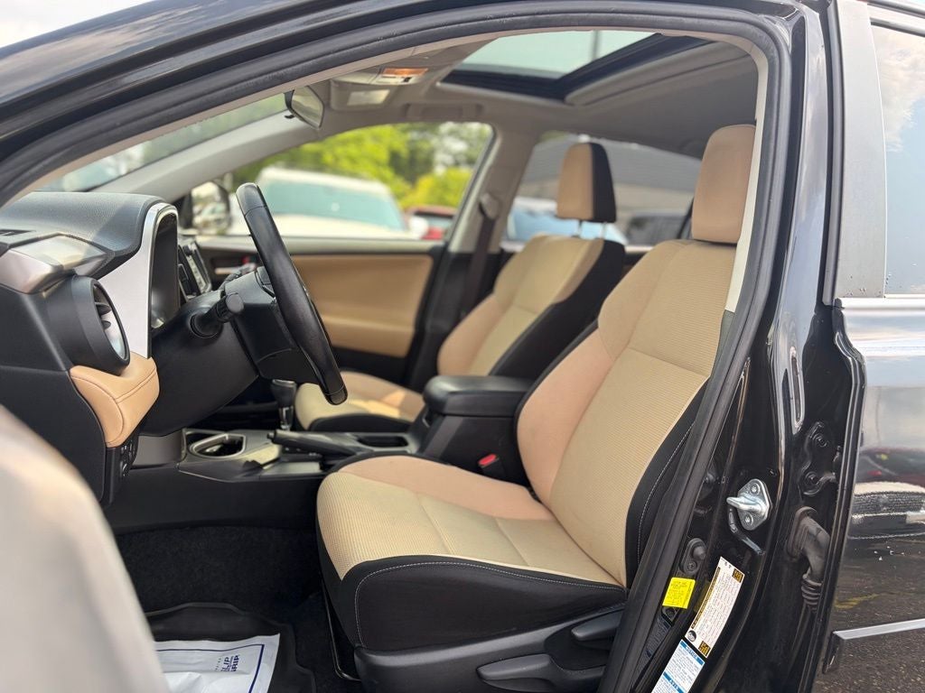 2018 Toyota RAV4 Hybrid XLE