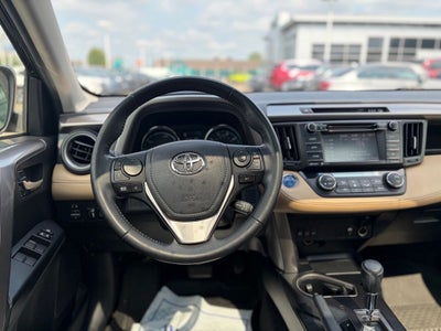 2018 Toyota RAV4 Hybrid XLE