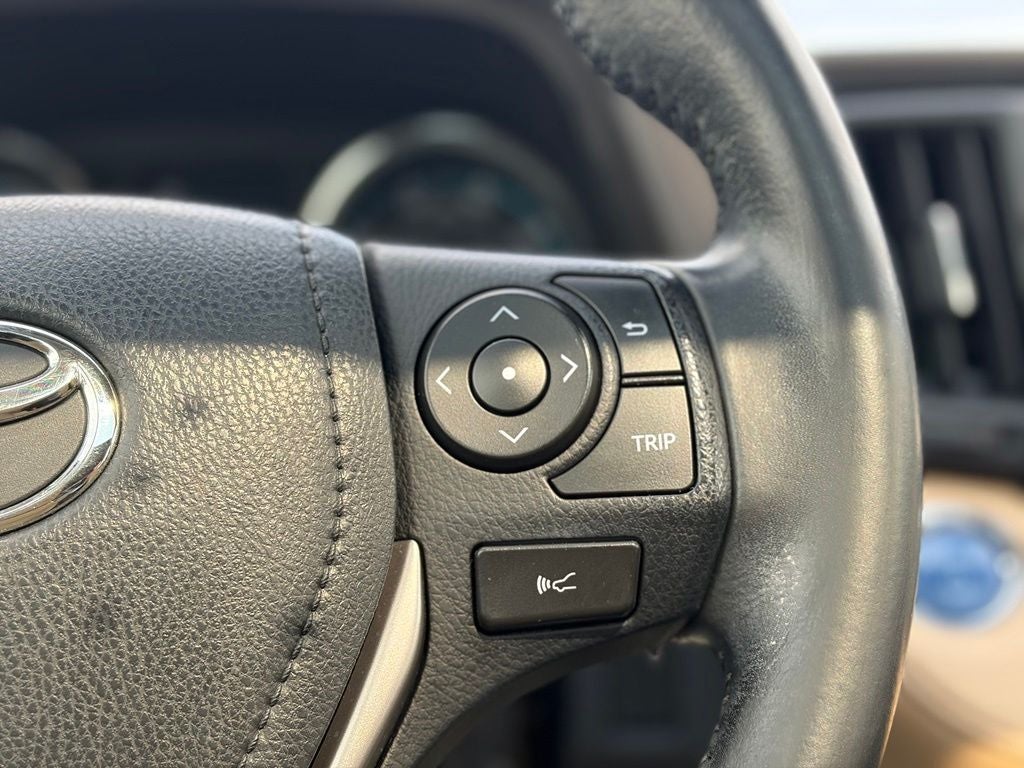 2018 Toyota RAV4 Hybrid XLE