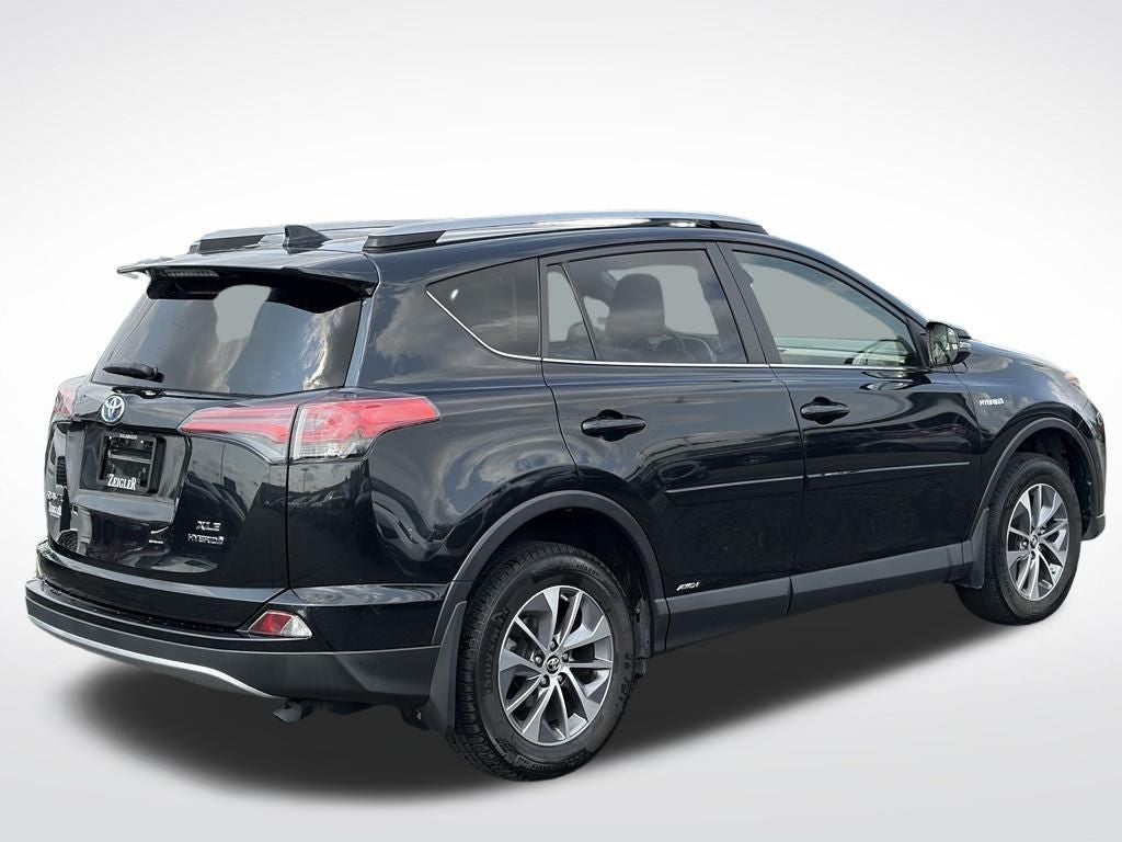 2018 Toyota RAV4 Hybrid XLE