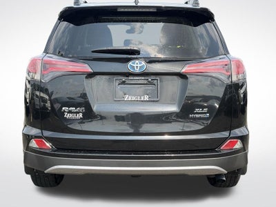 2018 Toyota RAV4 Hybrid XLE