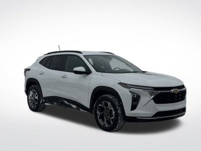 2025 Chevrolet Trax FWD LT