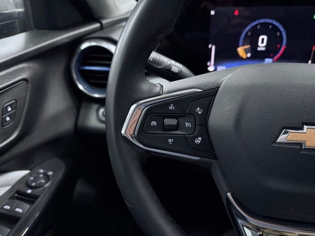 2025 Chevrolet Trax FWD LT