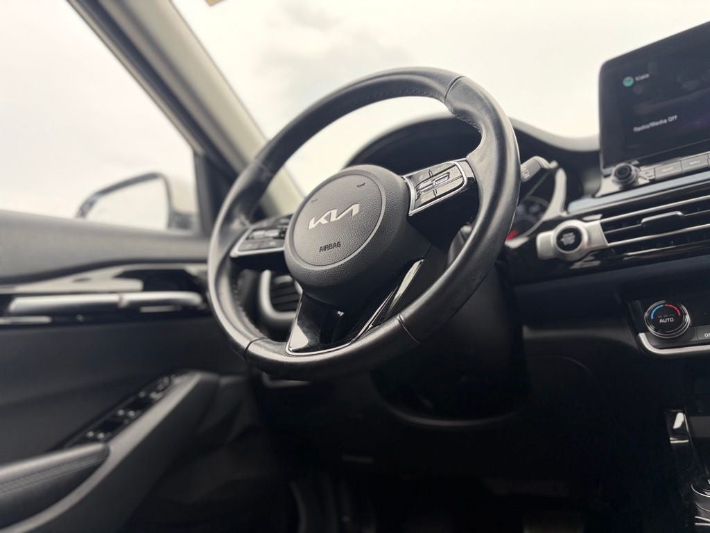 2022 Kia Seltos Nightfall