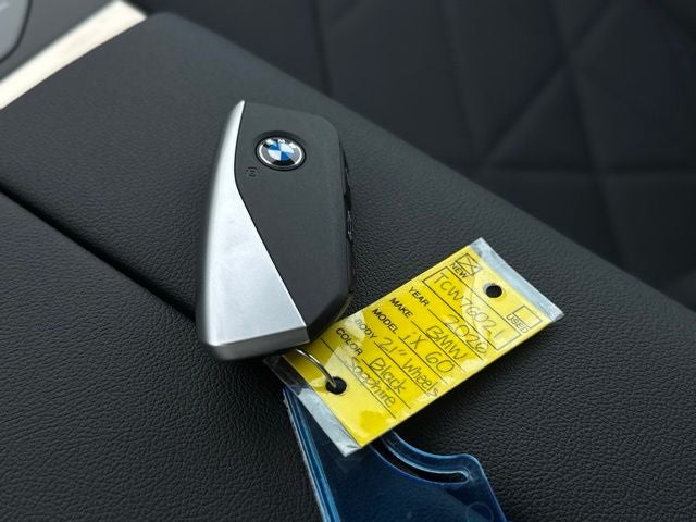 2026 BMW iX xDrive60