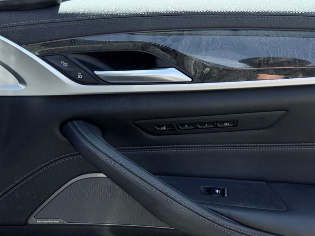 2023 BMW 5 Series i xDrive