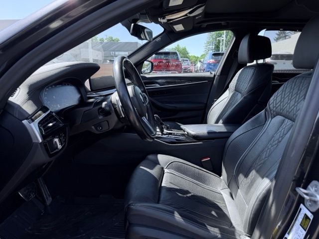 2023 BMW 5 Series i xDrive