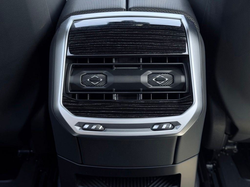 2026 BMW 7 Series 740i xDrive