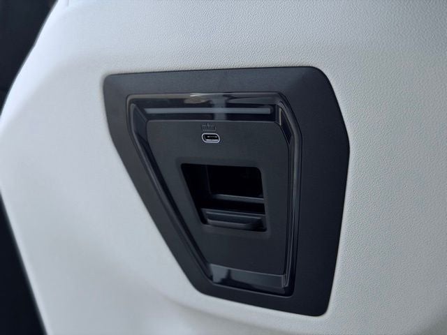 2026 BMW 5 Series xDrive