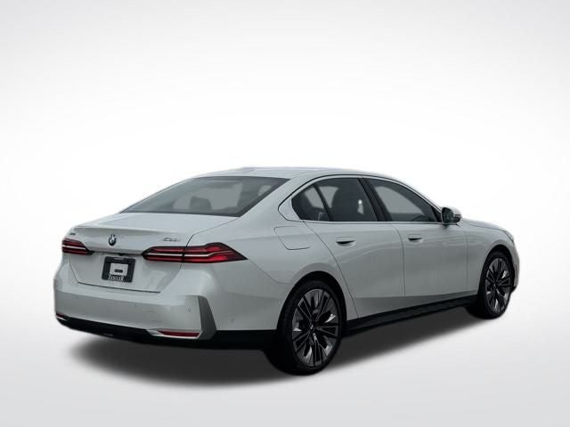 2026 BMW 5 Series 530i xDrive