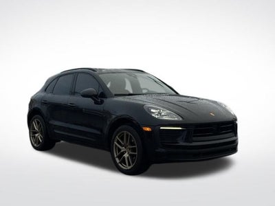 2024 Porsche Macan Base