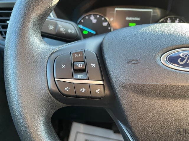 2022 Ford Escape Hybrid SE