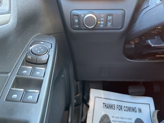 2022 Ford Escape Hybrid SE