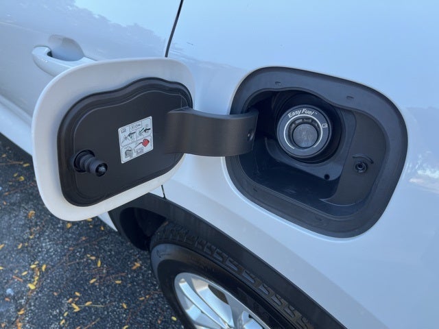 2022 Ford Escape Hybrid SE