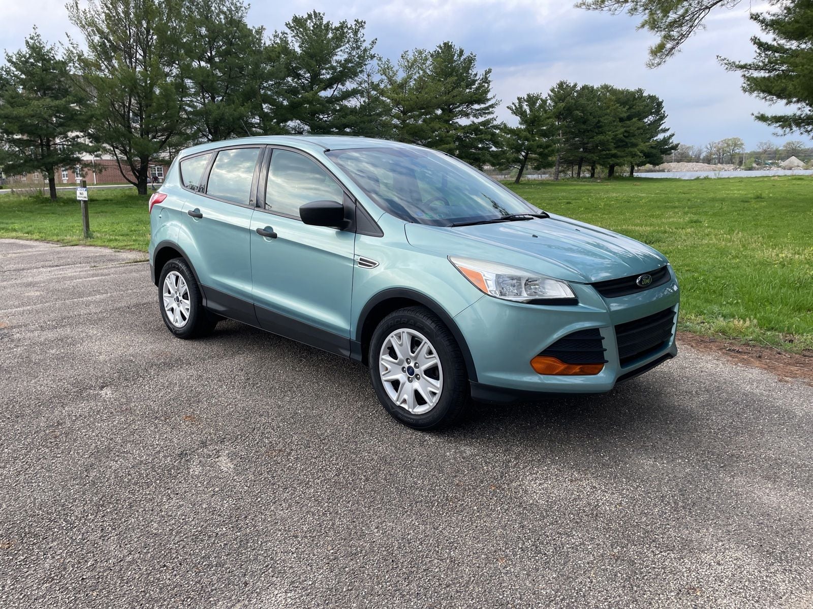 2013 Ford Escape S
