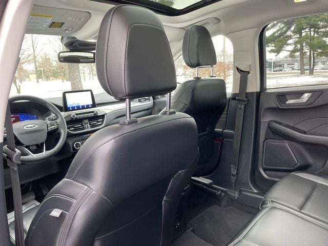 2022 Ford Escape Titanium