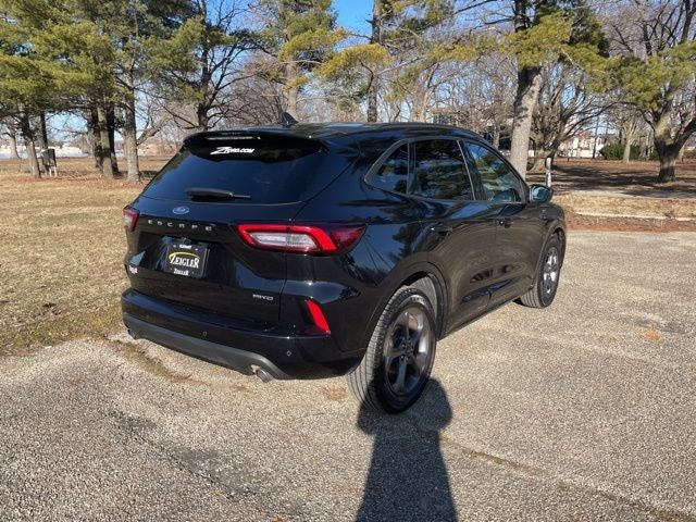 2023 Ford Escape ST-Line Select