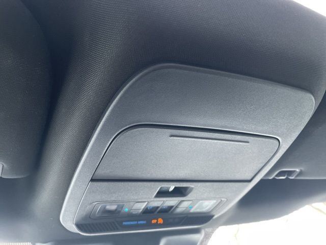 2023 Ford F-150 XLT With Dual Sunroof