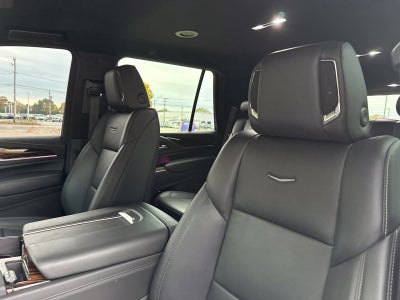 2023 Cadillac Escalade Luxury