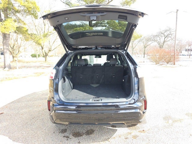 2023 Ford Edge ST Line