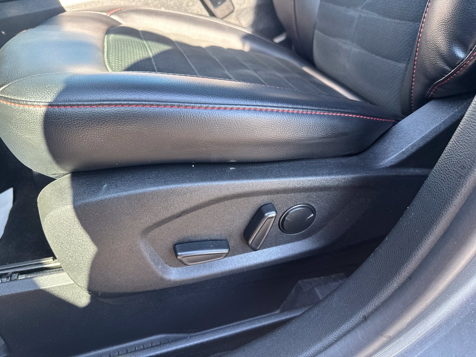 2023 Ford Edge ST Line