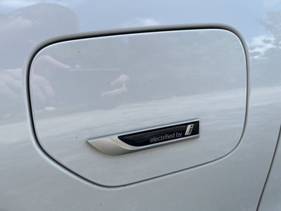 2023 BMW 3 Series 330e xDrive