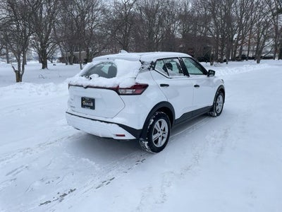 2024 Nissan Kicks S