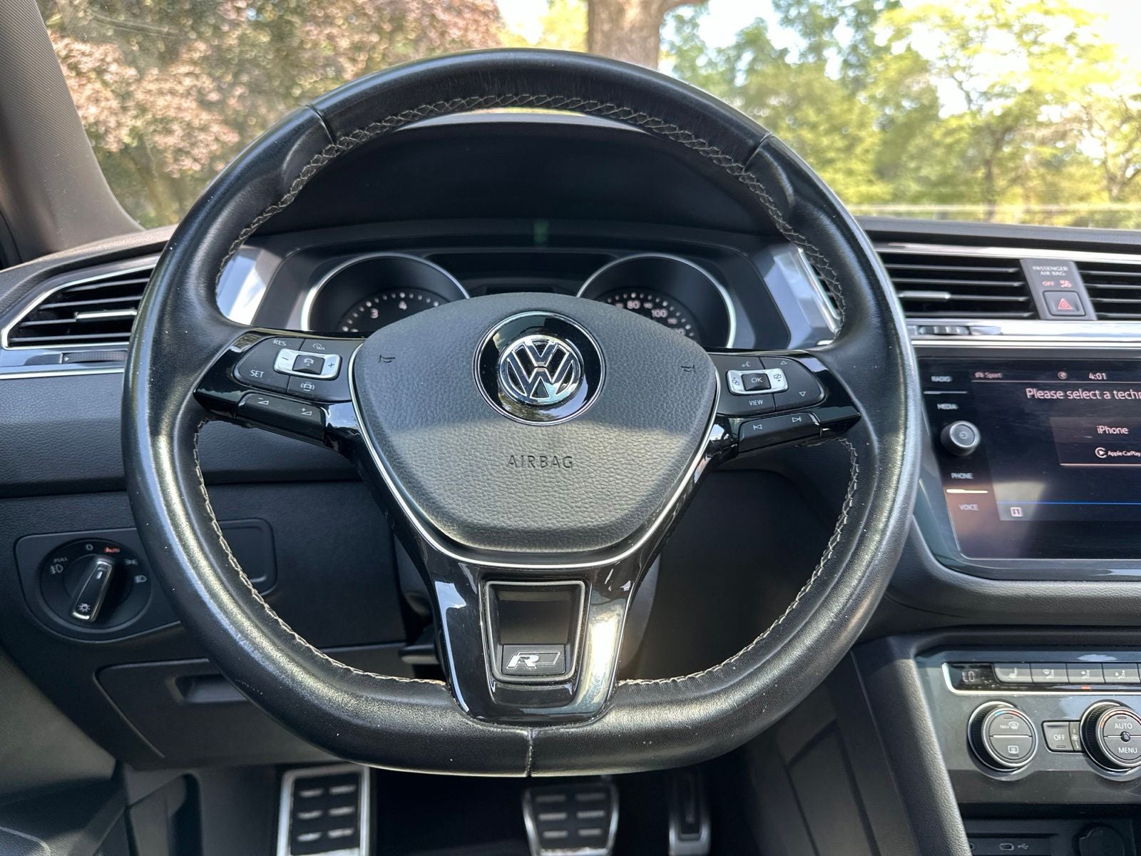 2021 Volkswagen Tiguan 2.0T SE R-Line Black