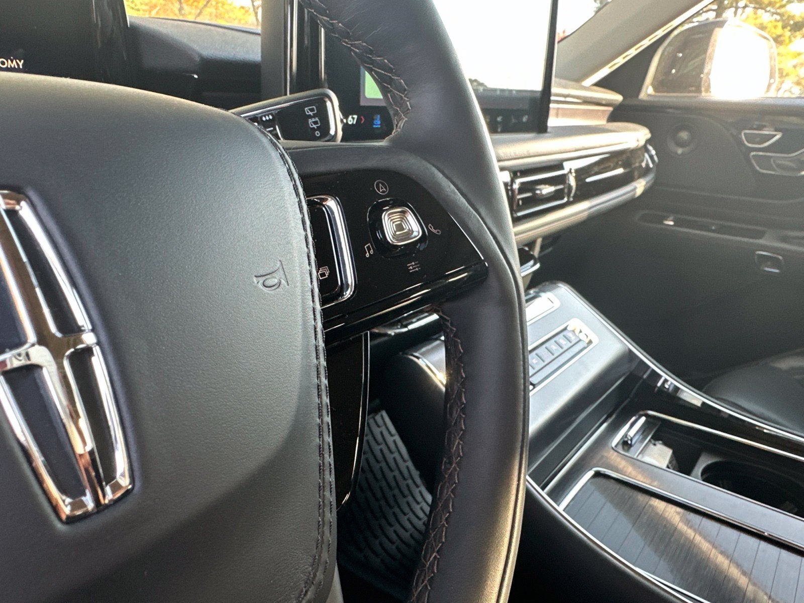2027 Lincoln Aviator Premiere Premium