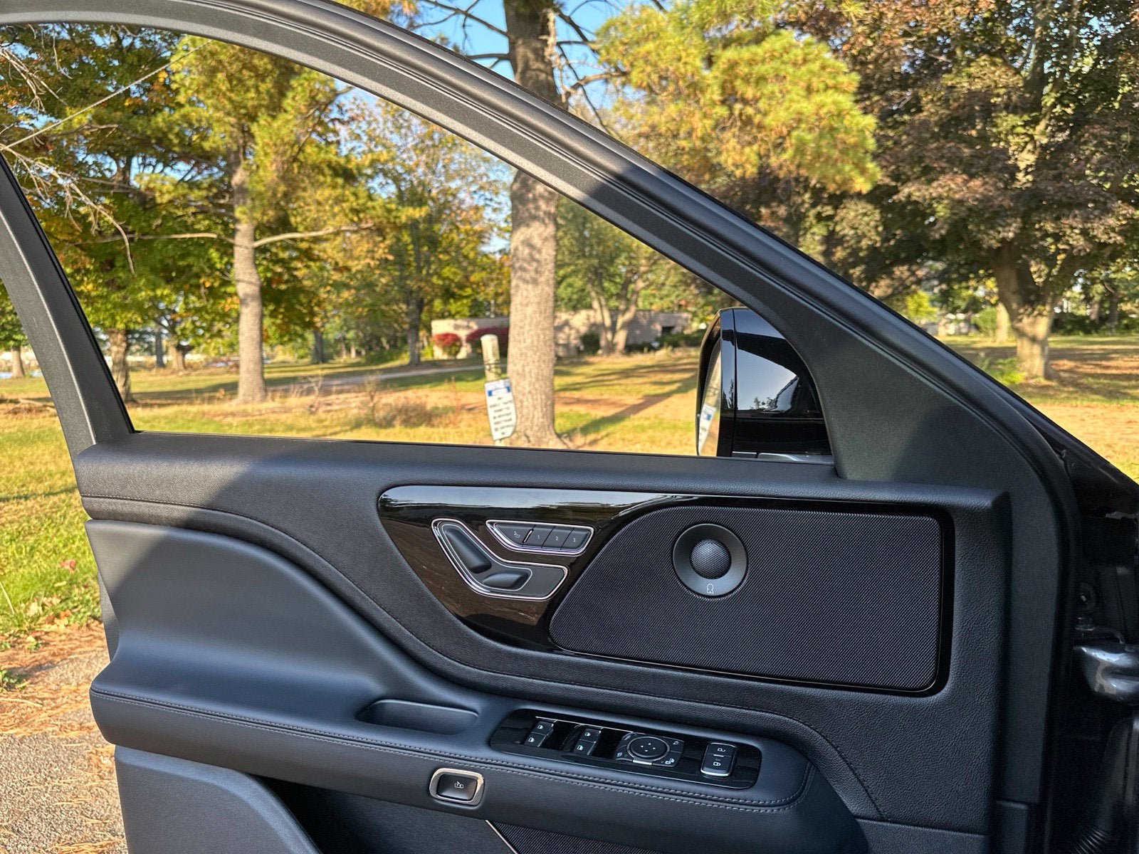 2027 Lincoln Aviator Premiere Premium