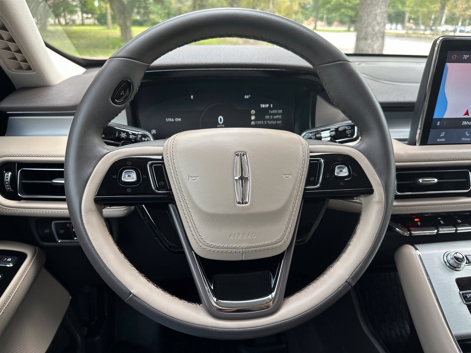 2023 Lincoln Aviator Standard Premium