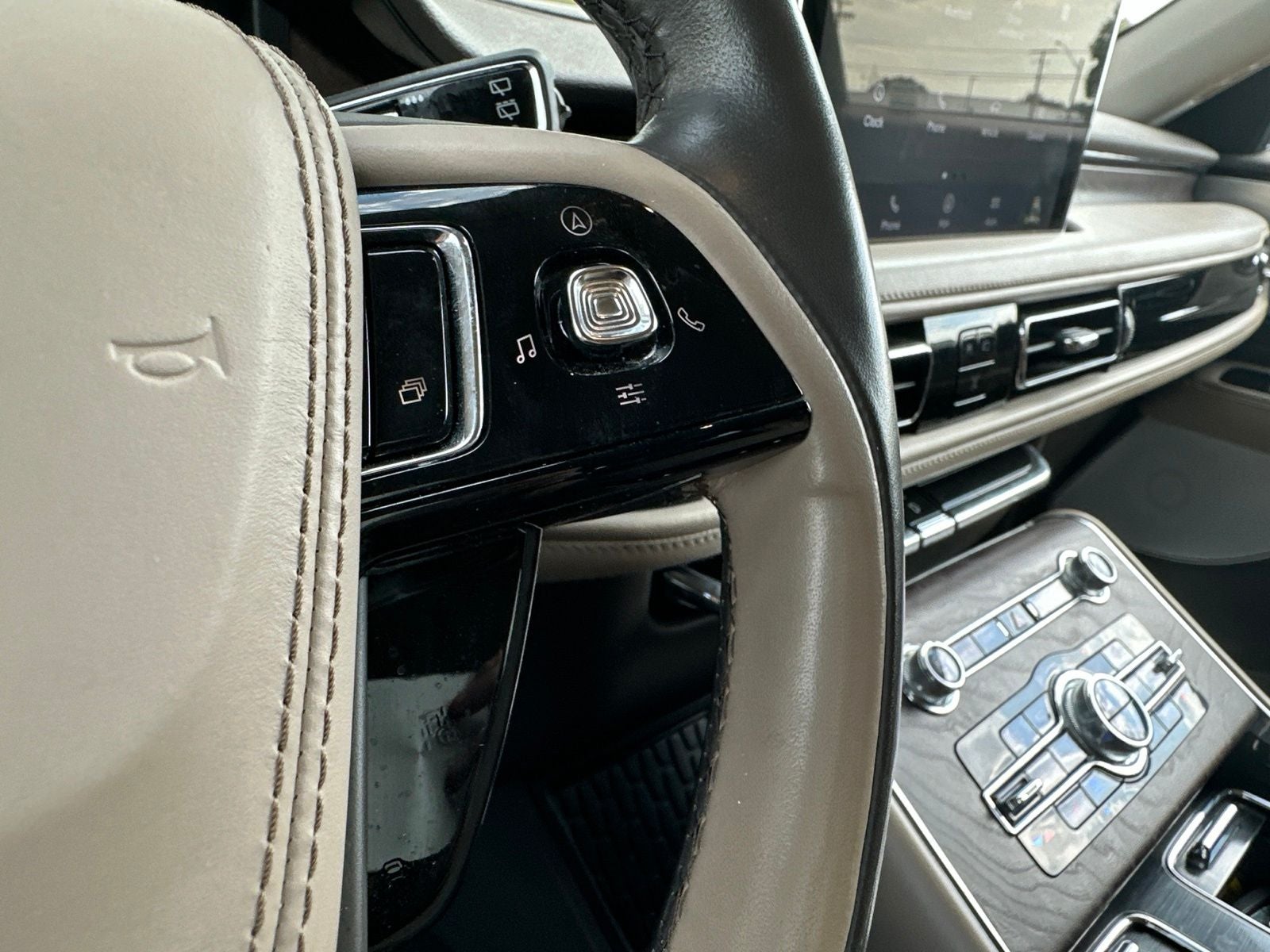 2021 Lincoln Aviator Reserve Premium