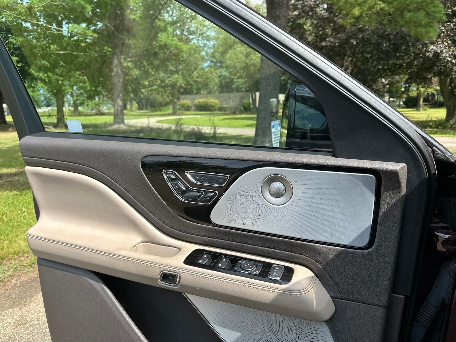 2021 Lincoln Aviator Reserve Premium