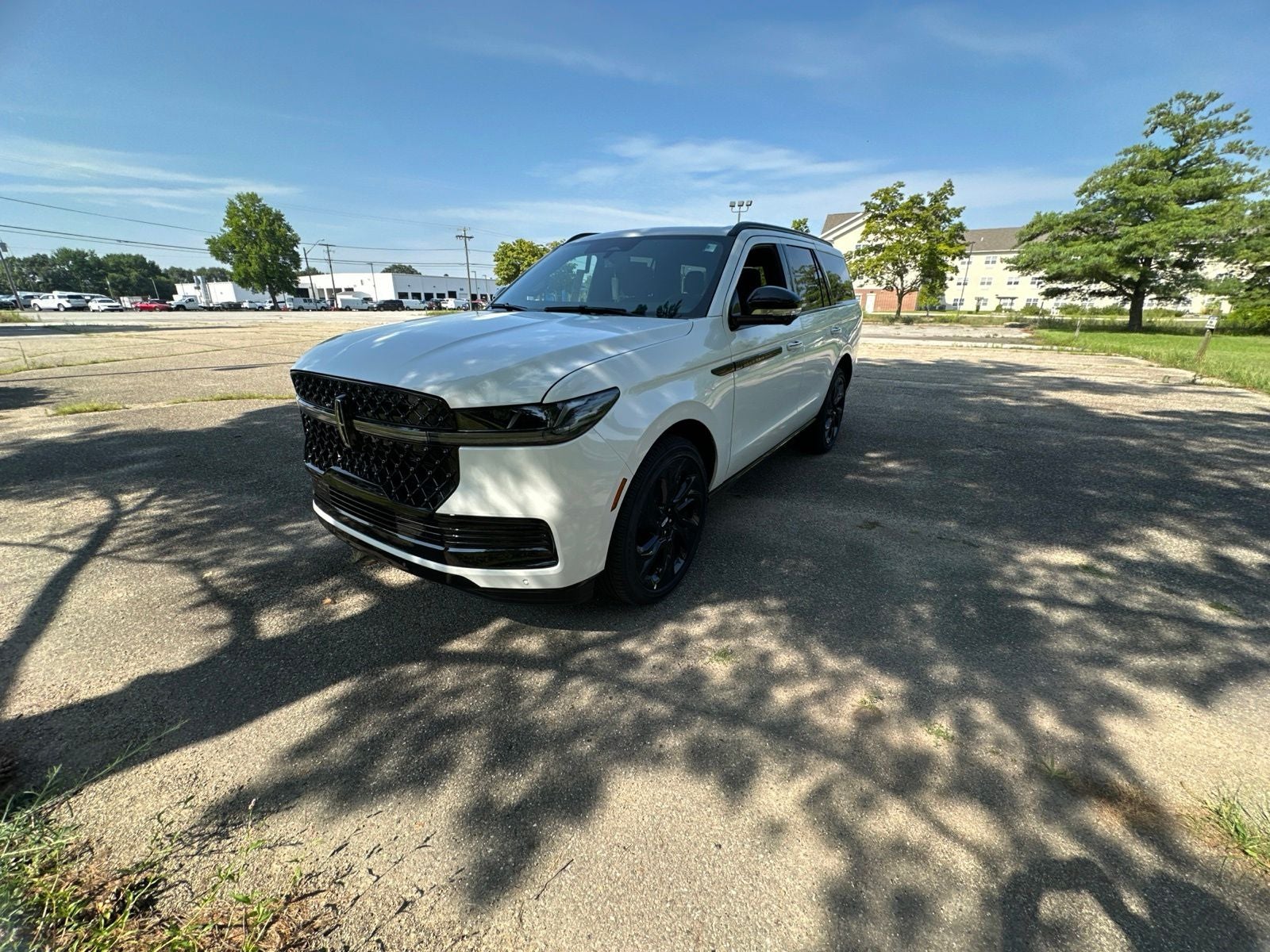2027 Lincoln Navigator Reserve