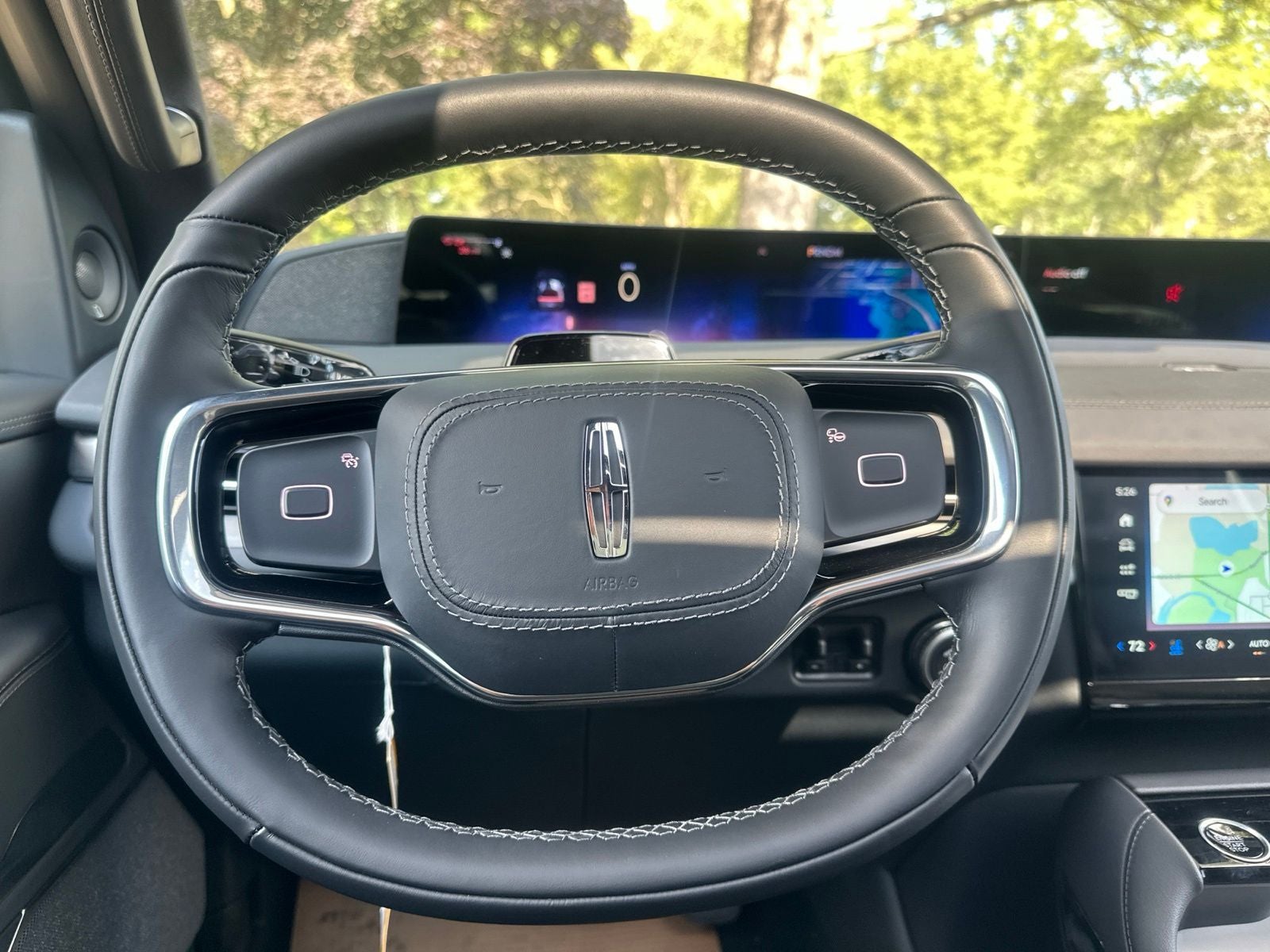 2027 Lincoln Navigator Reserve