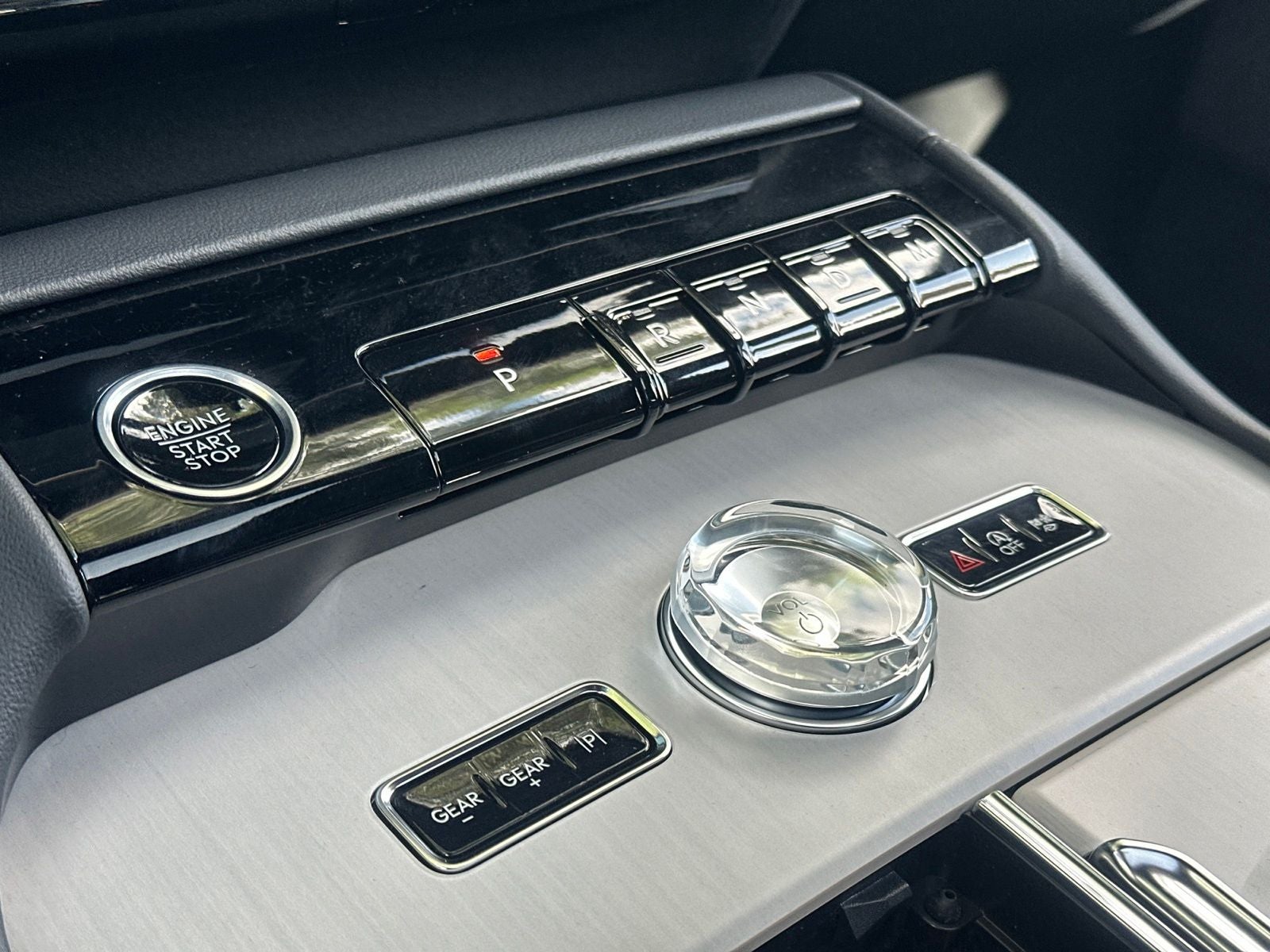 2027 Lincoln Navigator Reserve