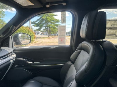 2027 Lincoln Navigator Reserve
