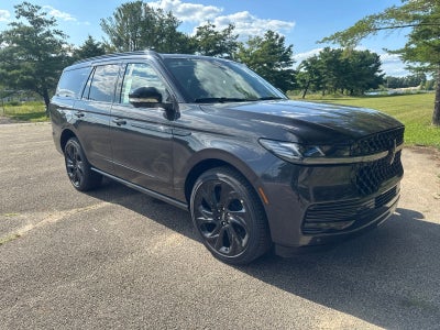 2027 Lincoln Navigator Reserve