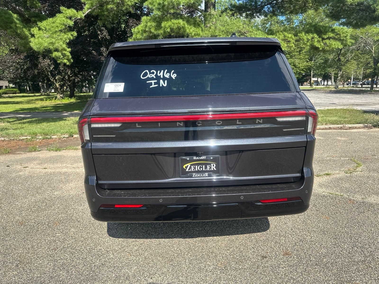 2027 Lincoln Navigator Reserve