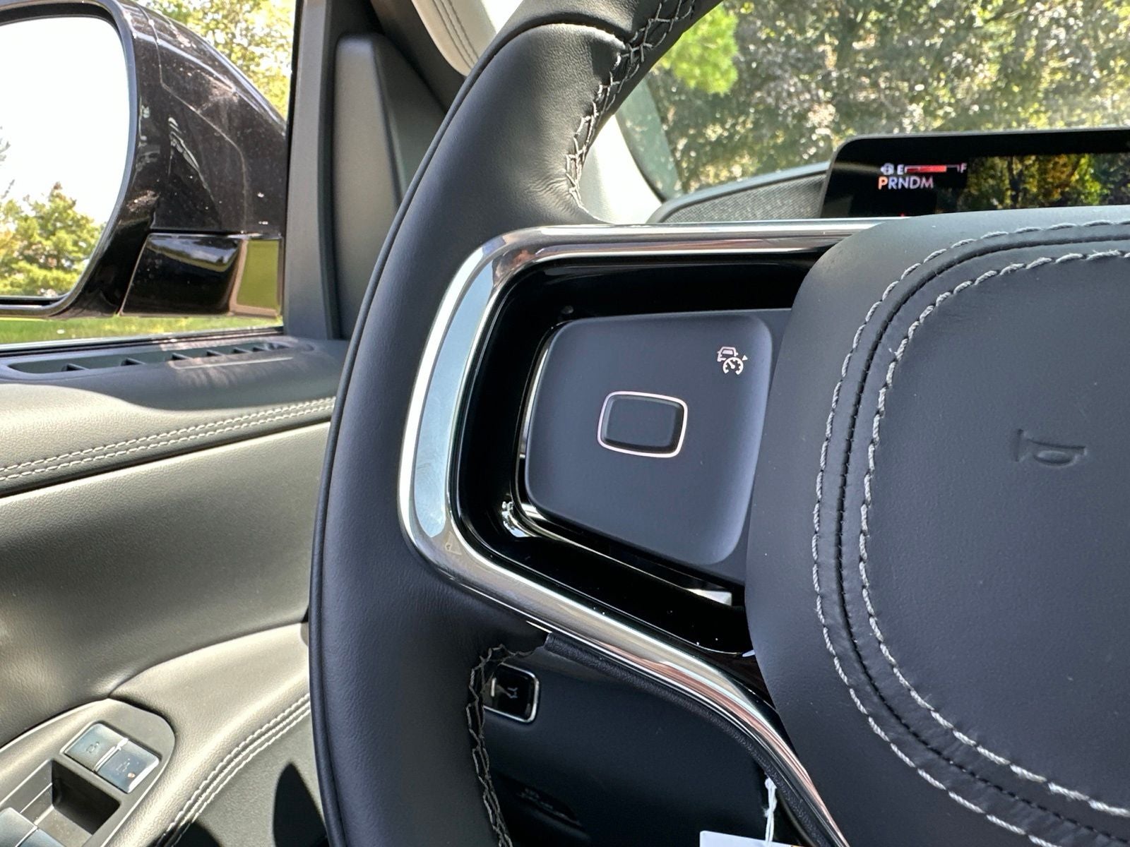 2027 Lincoln Navigator L Reserve