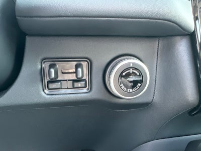 2027 Lincoln Navigator L Reserve